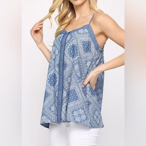 Pattern Print Chambray and Covered Button Tank with Side Slits